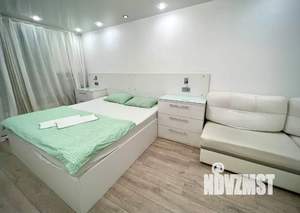 1-к квартира, посуточно, 40м2, 8/9 этаж