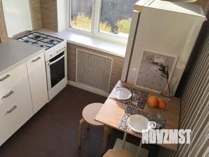 1-к квартира, посуточно, 32м2, 9/9 этаж