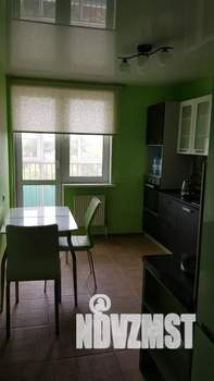 1-к квартира, посуточно, 42м2, 5/20 этаж