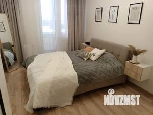 1-к квартира, посуточно, 35м2, 18/25 этаж