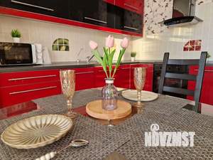 1-к квартира, посуточно, 56м2, 1/1 этаж