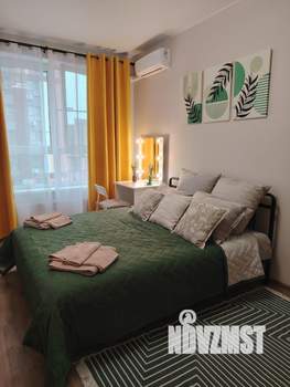 1-к квартира, посуточно, 38м2, 8/18 этаж