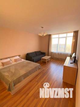 1-к квартира, посуточно, 55м2, 1/1 этаж