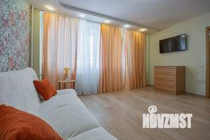 2-к квартира, посуточно, 71м2, 1/12 этаж