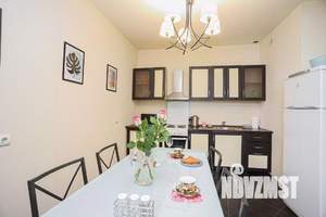 1-к квартира, посуточно, 51м2, 1/1 этаж