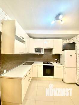 1-к квартира, посуточно, 52м2, 1/1 этаж