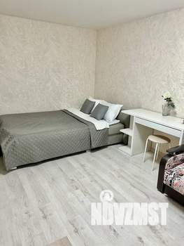 2-к квартира, посуточно, 42м2, 8/9 этаж