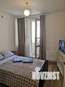 1-к квартира, посуточно, 35м2, 7/10 этаж