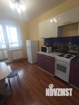 1-к квартира, посуточно, 35м2, 15/24 этаж