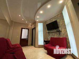 1-к квартира, посуточно, 80м2, 1/1 этаж