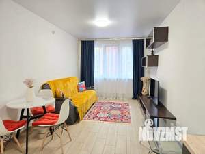 1-к квартира, посуточно, 40м2, 8/18 этаж
