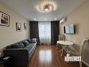 1-к квартира, посуточно, 40м2, 2/19 этаж