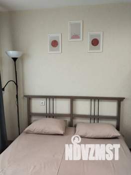 1-к квартира, посуточно, 40м2, 12/22 этаж