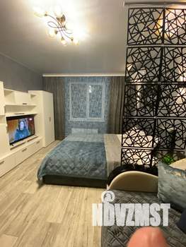 1-к квартира, посуточно, 35м2, 8/10 этаж