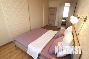 2-к квартира, посуточно, 55м2, 18/24 этаж