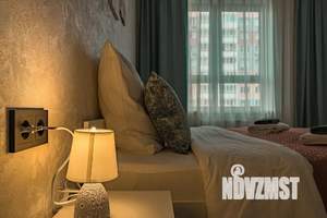 1-к квартира, посуточно, 40м2, 3/15 этаж