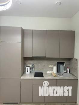 Студия квартира, посуточно, 37м2, 2/25 этаж