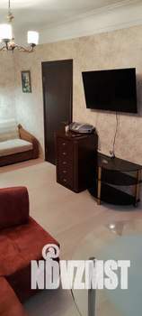 2-к квартира, посуточно, 38м2, 1/2 этаж