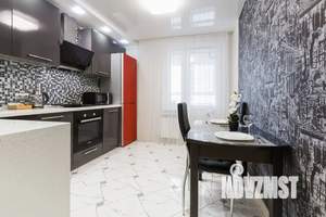 1-к квартира, посуточно, 35м2, 9/25 этаж