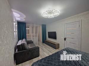 1-к квартира, посуточно, 34м2, 8/9 этаж