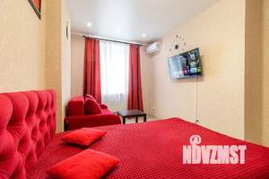 1-к квартира, посуточно, 42м2, 8/12 этаж