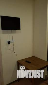 Студия квартира, посуточно, 18м2, 1/4 этаж