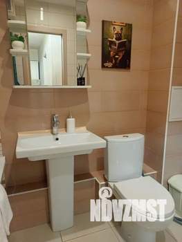 1-к квартира, посуточно, 40м2, 1/17 этаж