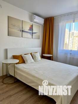 1-к квартира, посуточно, 35м2, 4/10 этаж