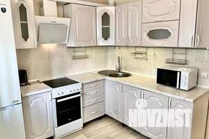 1-к квартира, посуточно, 40м2, 9/17 этаж