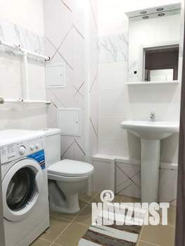 1-к квартира, посуточно, 42м2, 1/25 этаж