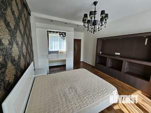 4-к квартира, на длительный срок, 110м2, 3/7 этаж