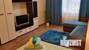 1-к квартира, посуточно, 43м2, 1/1 этаж