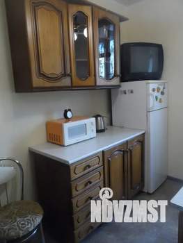 1-к квартира, посуточно, 28м2, 3/9 этаж