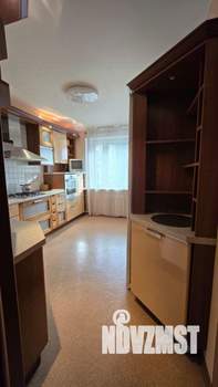 3-к квартира, на длительный срок, 96м2, 1/10 этаж