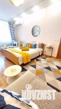 1-к квартира, посуточно, 55м2, 1/1 этаж