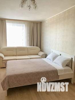 1-к квартира, посуточно, 38м2, 9/17 этаж