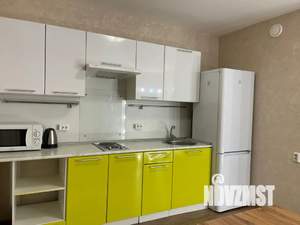 Студия квартира, посуточно, 38м2, 3/25 этаж