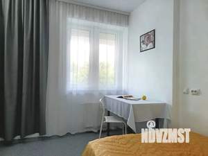 Студия квартира, посуточно, 19м2, 2/11 этаж