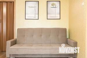 1-к квартира, посуточно, 38м2, 5/5 этаж