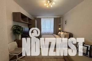 1-к квартира, посуточно, 43м2, 15/18 этаж