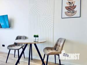 Студия квартира, посуточно, 25м2, 2/6 этаж