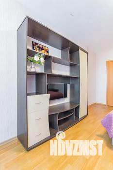 2-к квартира, посуточно, 70м2, 5/17 этаж