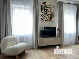 1-к квартира, посуточно, 56м2, 3/3 этаж