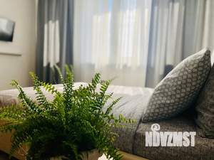 1-к квартира, посуточно, 28м2, 4/10 этаж