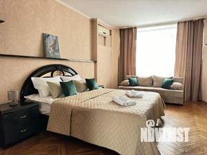 1-к квартира, посуточно, 55м2, 1/1 этаж