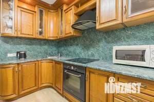 2-к квартира, посуточно, 50м2, 1/1 этаж