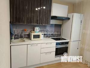 1-к квартира, посуточно, 35м2, 4/10 этаж