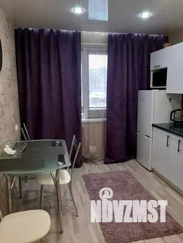 1-к квартира, посуточно, 38м2, 1/9 этаж