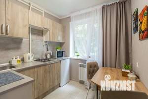 1-к квартира, посуточно, 43м2, 1/1 этаж