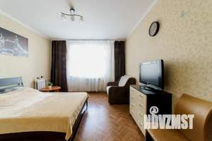 1-к квартира, посуточно, 51м2, 3/10 этаж